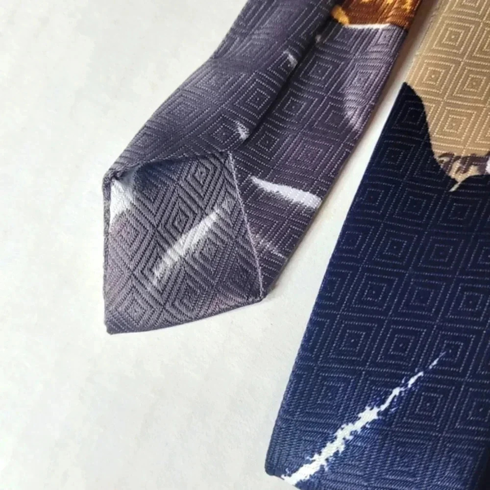 A. ROGER'S Men's Religious Necktie - Picture 7 of 9
